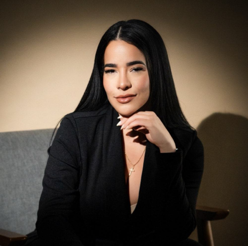 Yami Gómez at Yami Brows Studio in White Plains, NY