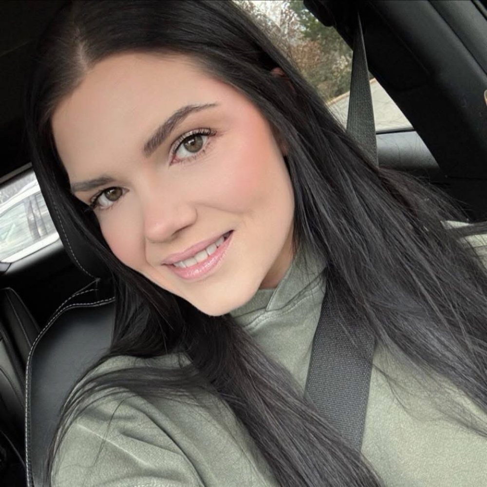 Candace Fuller at Honey Bee Salon & Spa in Portland, TN