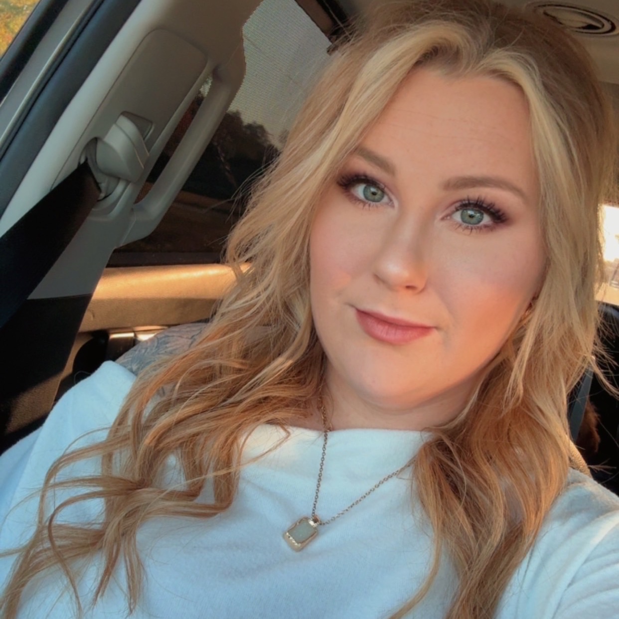 Summer Shay at LX Hair Studio LLC in Picayune, MS