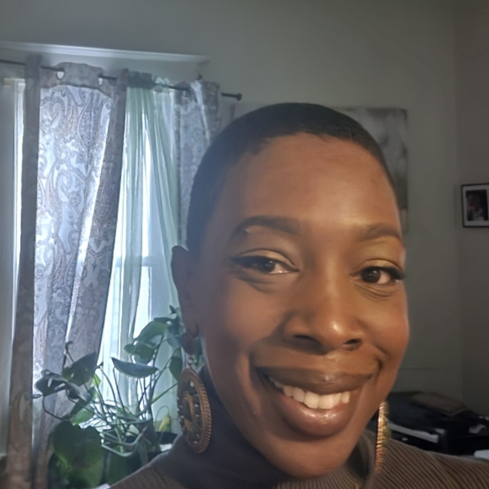 Taniqua Evans at Vanité Hair Studio in Colonie, NY