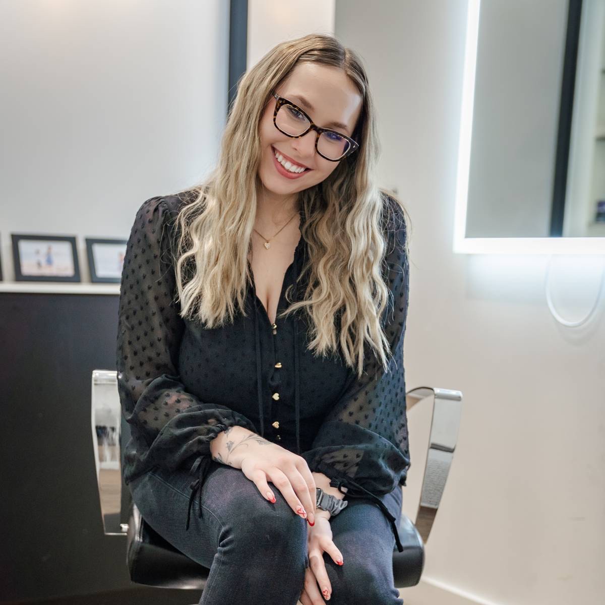 Brianna Lexow at Vidogi Salon in Scottsdale, AZ