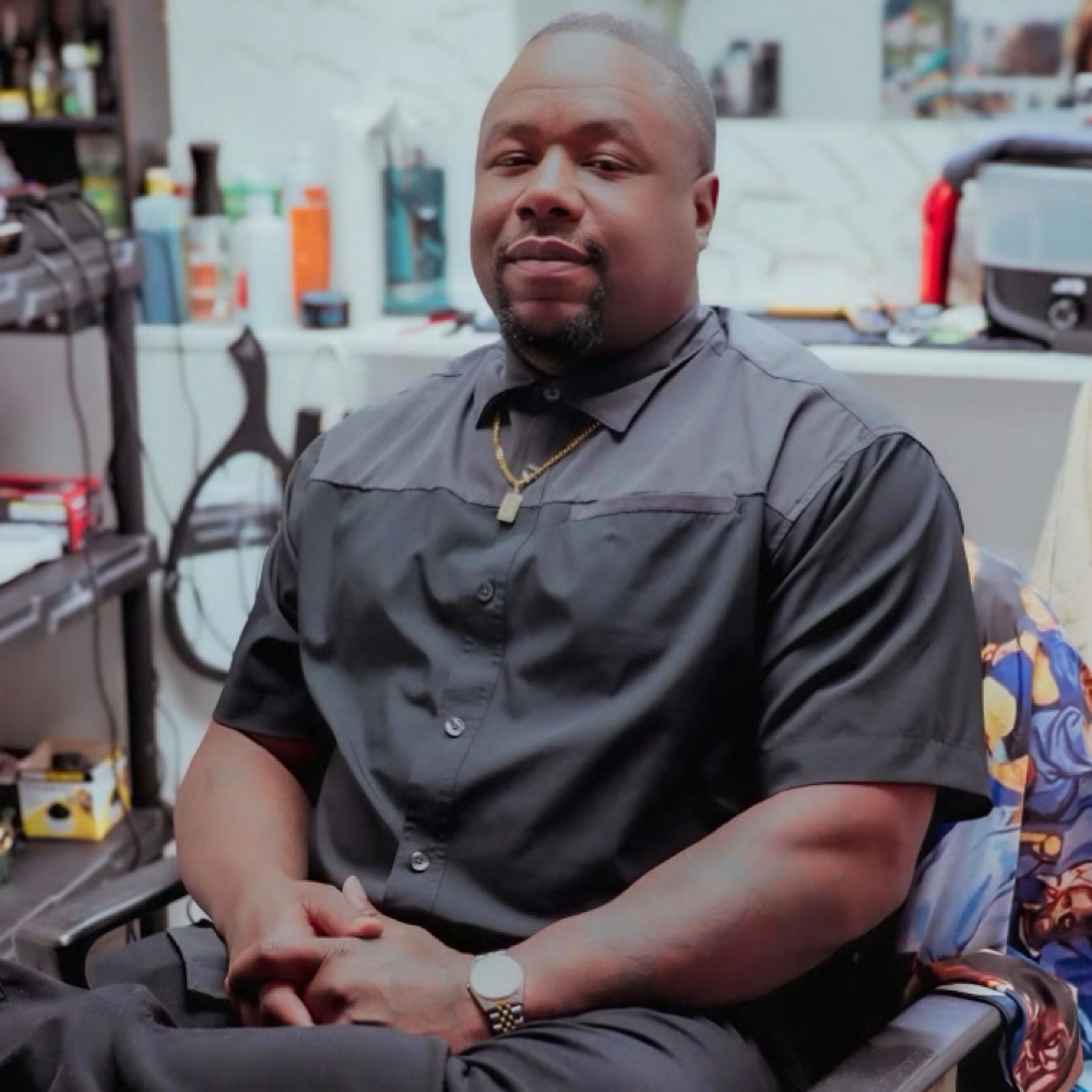 Master Barber Brandon at Kingdom Kuttz Grooming in Rocky Mount, VA