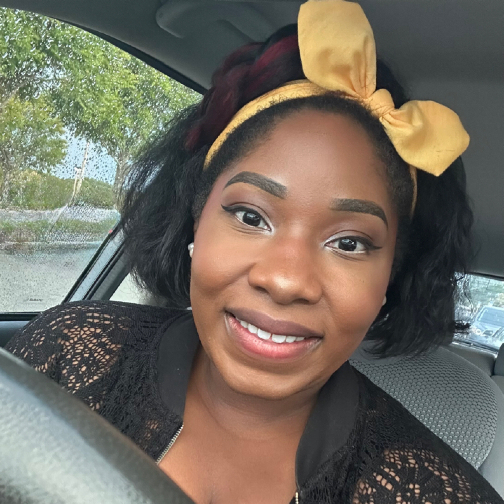 Sheriya Combs at Diamond Salon in Ocala, FL