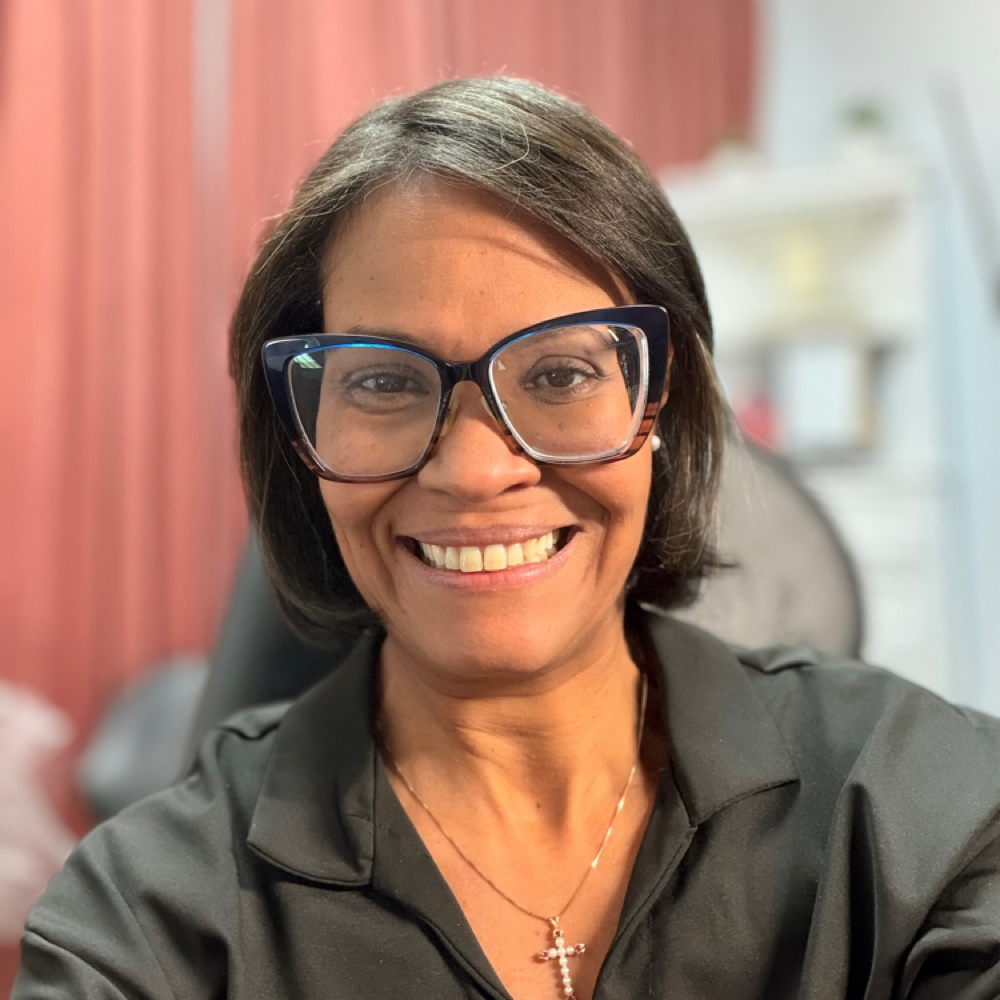 Erika Stephen at PigmentStation Med Spa & Hair Salon in Largo, FL