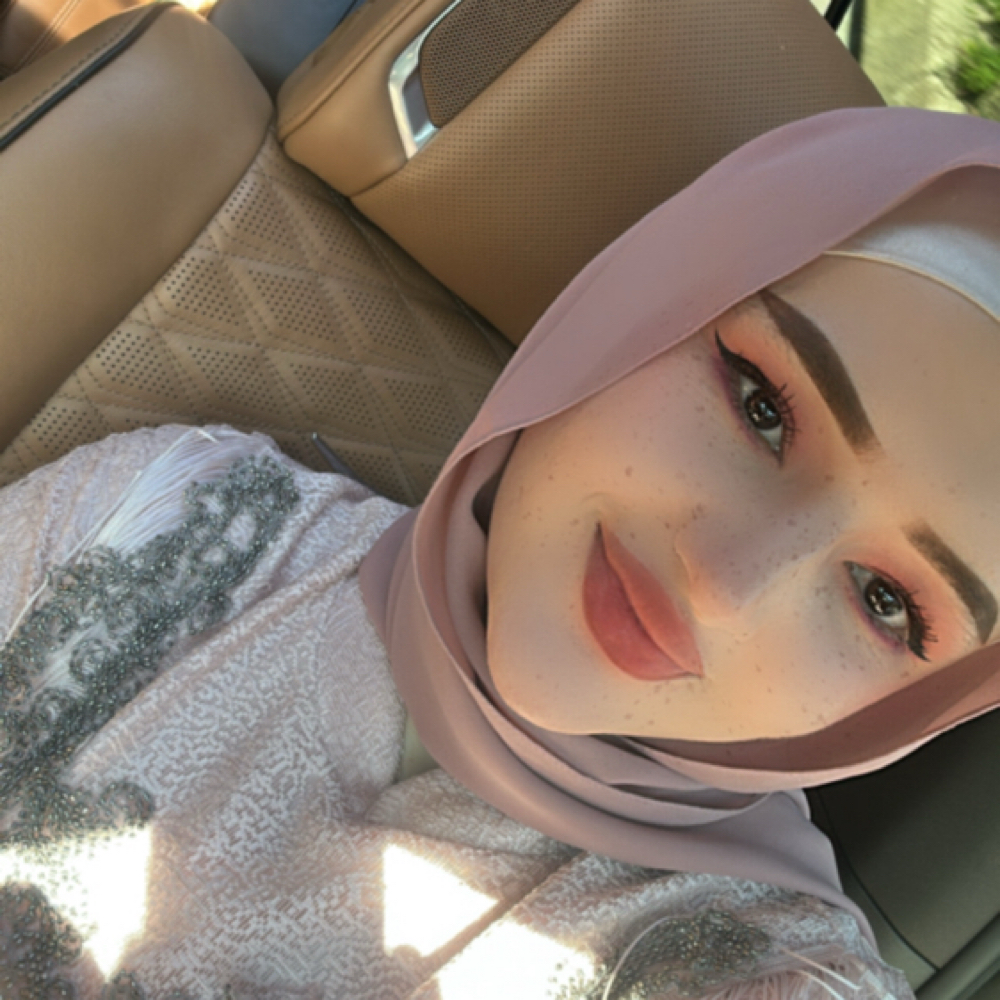 Giza Z. at Aesthetic Beauty Bar LLC in West Chester, OH