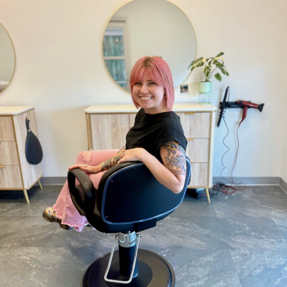 Savannah Derush at IVORY EDGE HAIR STUDIO in Glen Allen, VA