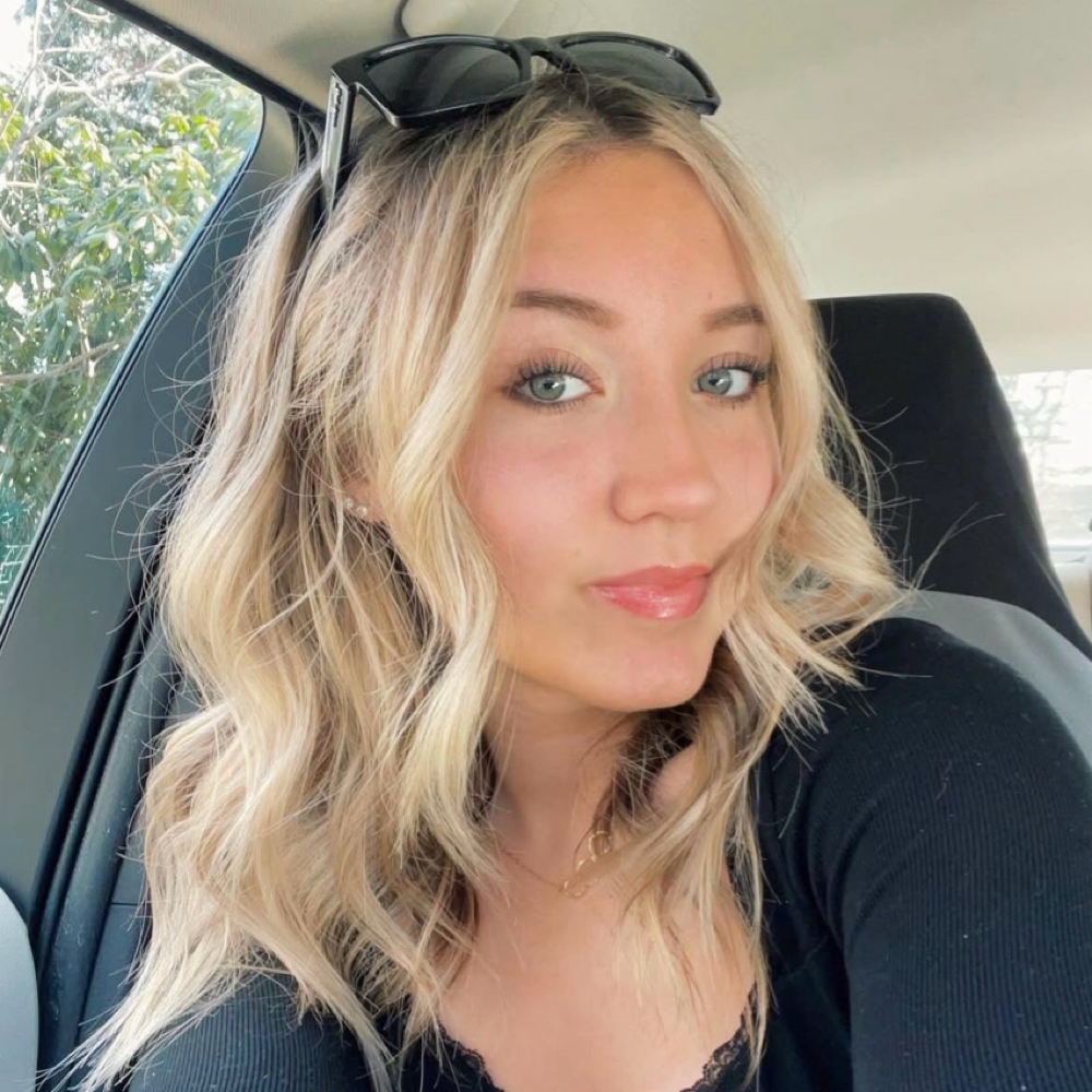 Holly Nobles
