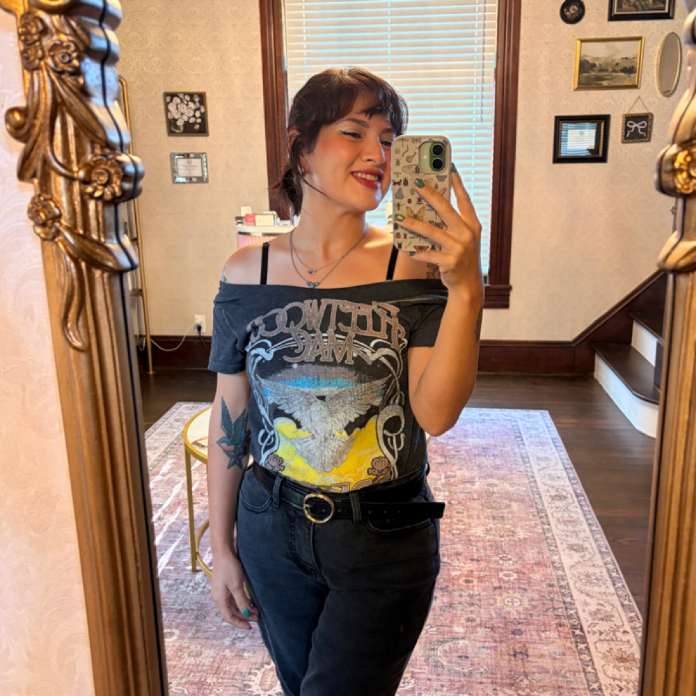 Gabrielle Davis at Myrna Rose Salon in Hutto, TX