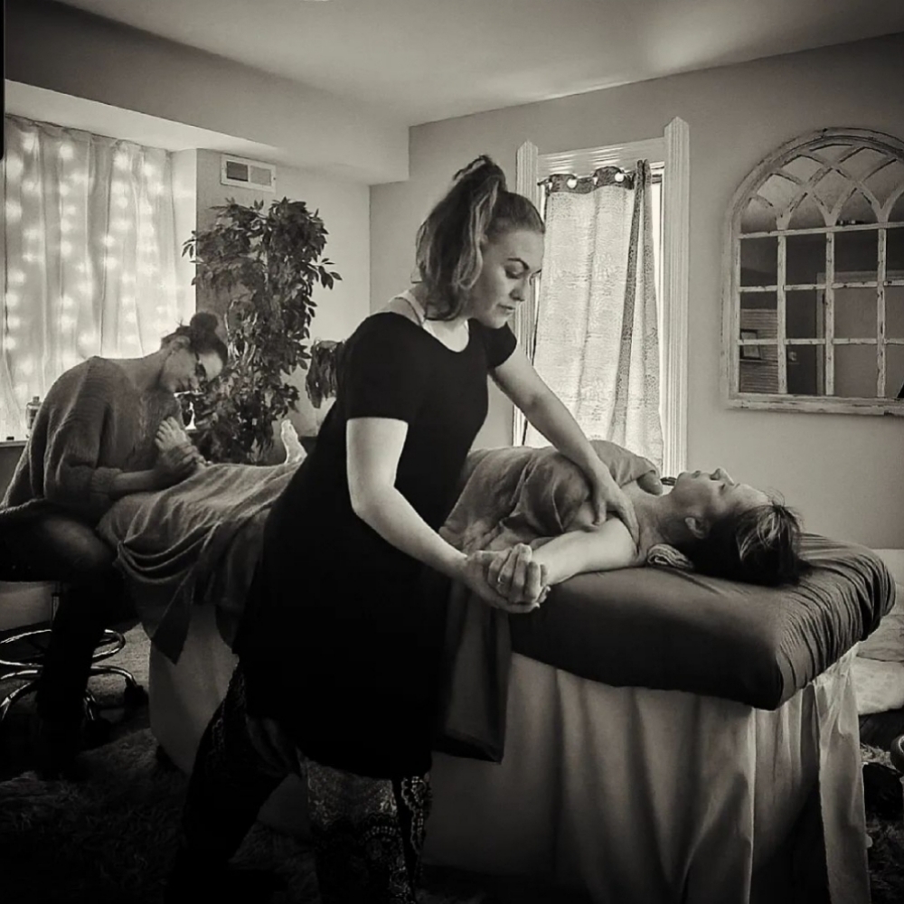 4 Hand Combined Therapy
