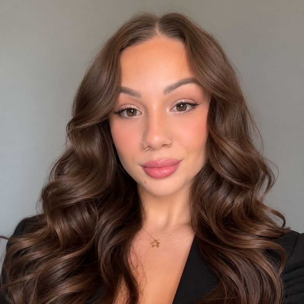 Isabella Smith at LASHME Uyen Beauty Studio in San Diego, CA