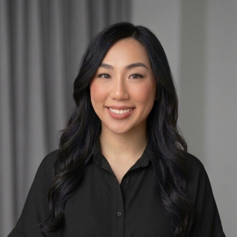 April Vang at Luxe Lash & Beauty Studio LLC in Brookfield, WI