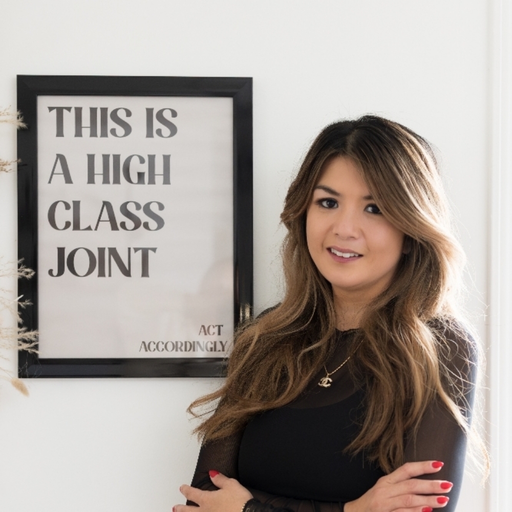 Hue T at FLAWLESS Nails & Esthetics in Clarkston, MI