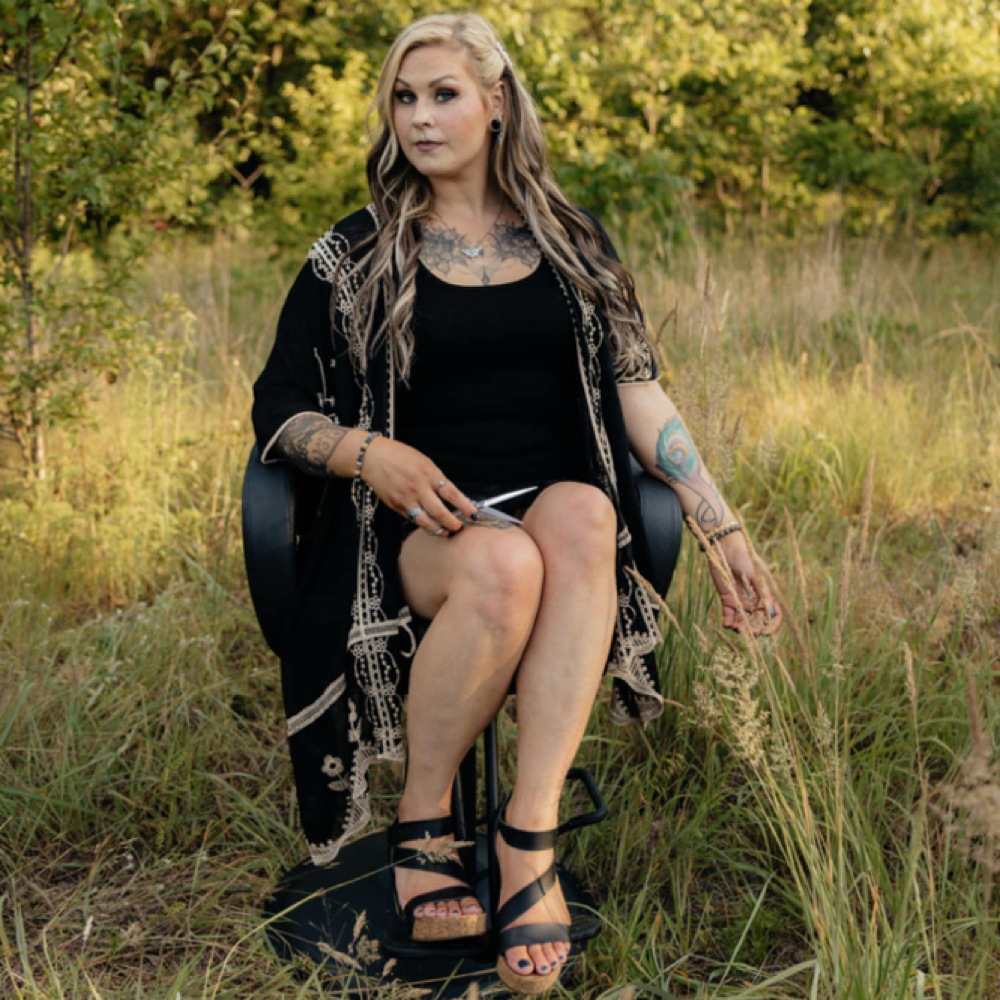 Holly Murphy at Hairapy Collective LLC in Pasadena, MD