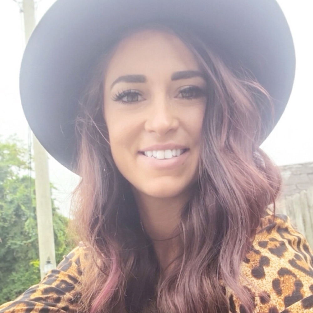 Melanie Lewis