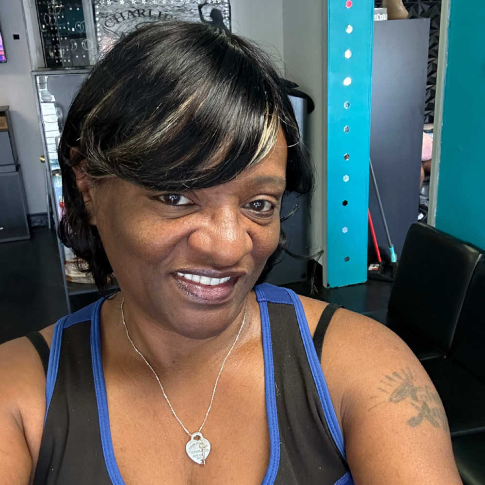 Darlene Jones at Charlie’s Angels Hair Salon in Atlanta  Georgia, GA