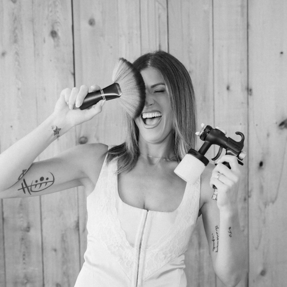 Taylor H at Luxe Tans Tri Cities in Richland, WA