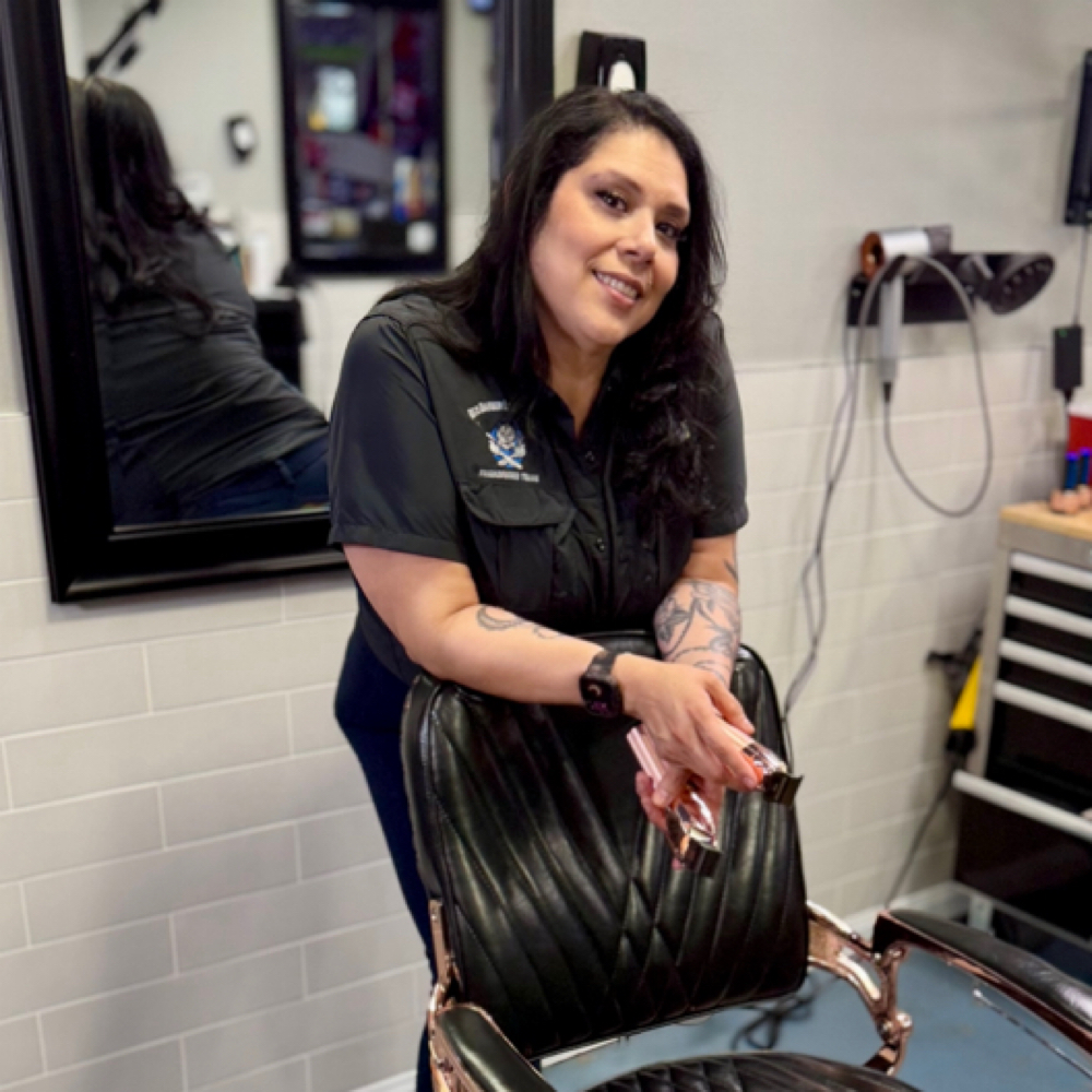 Ritz Tamez at Ritz Retreat: Barber, Beauty and Spa in Friendswood, TX