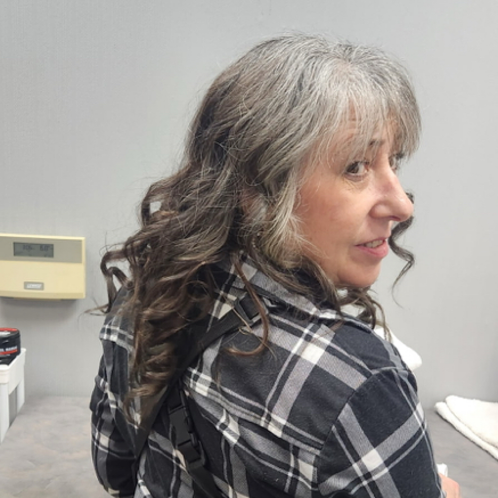 Sylvia Catzen at Head Case Beauty and Barber Company in canby, OR