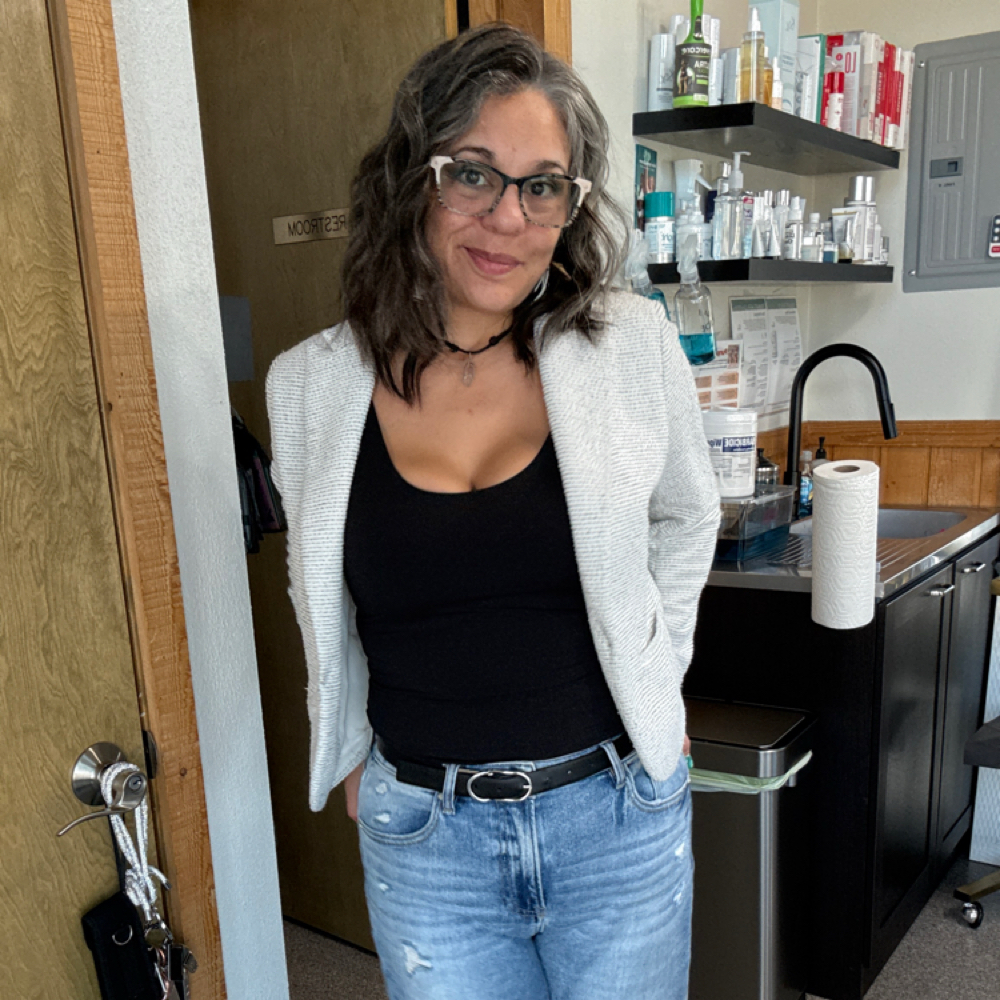 Shannon Carlton at Sacred Lash and Esthetics LLC in Salem, OR