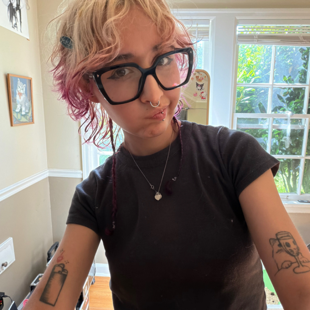 Sam Rodriguez at Salon Roya in Portland, OR