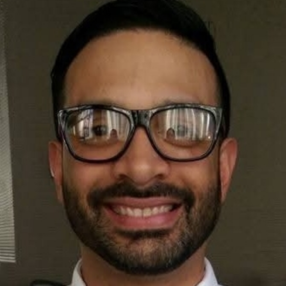 Tony Vega Beauty Barber