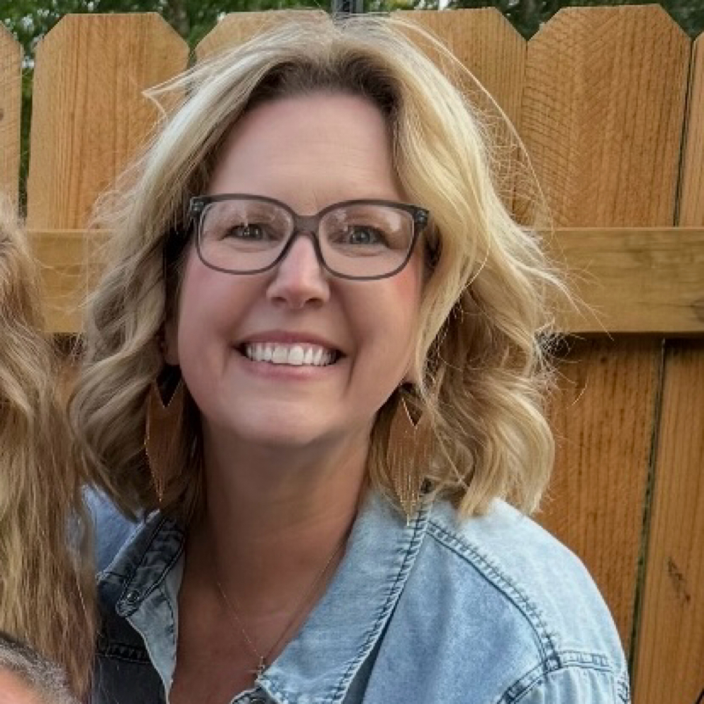 kristi fox at Salon Eden in Demotte, IN