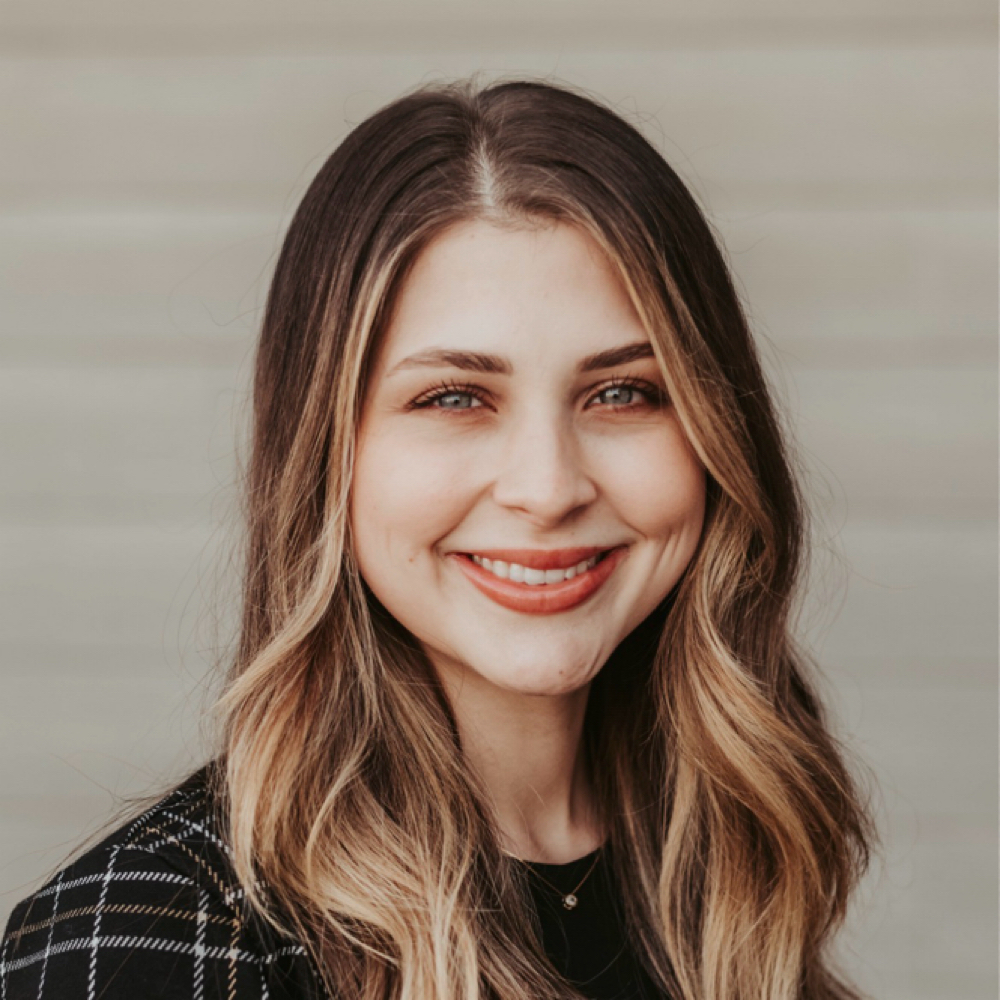 Ashlynn Delahunt at Elle Salon in Hermiston, OR