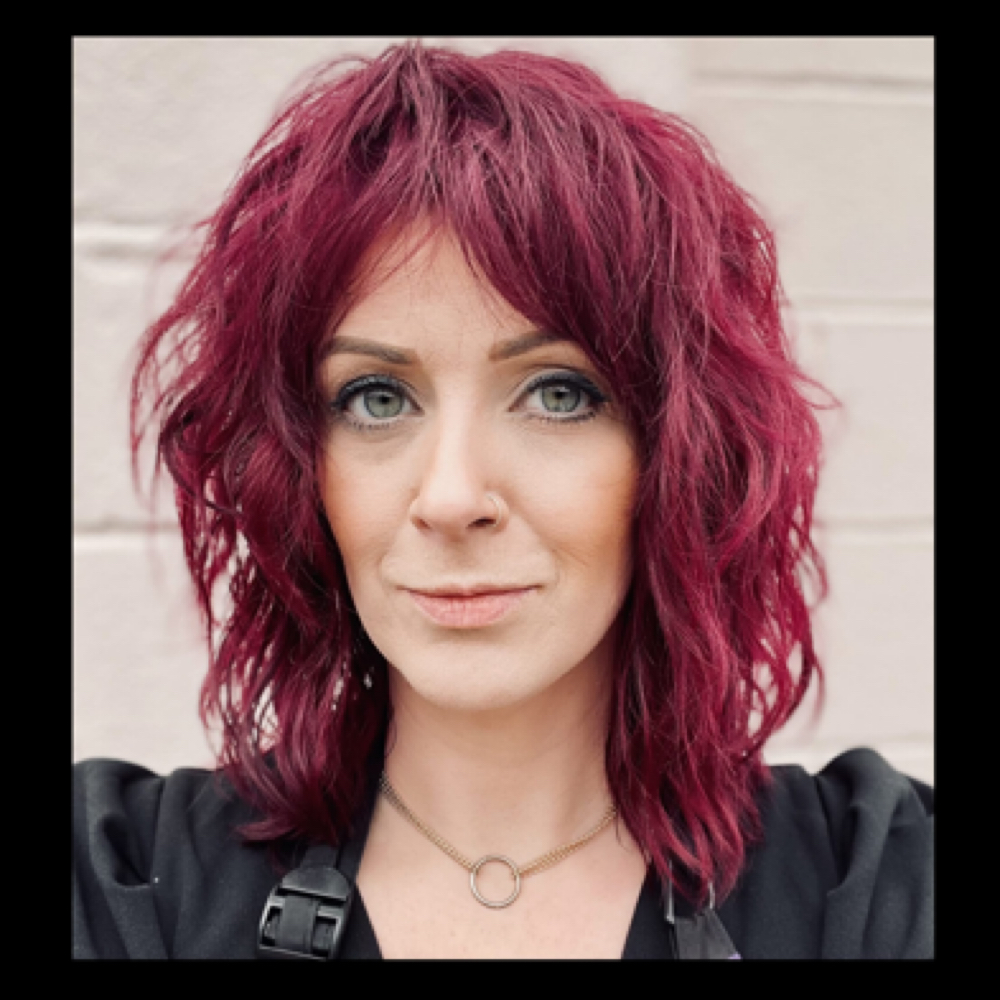 Kaylee Riggins at Deeply Rooted Beauty Salon in Branson, MO