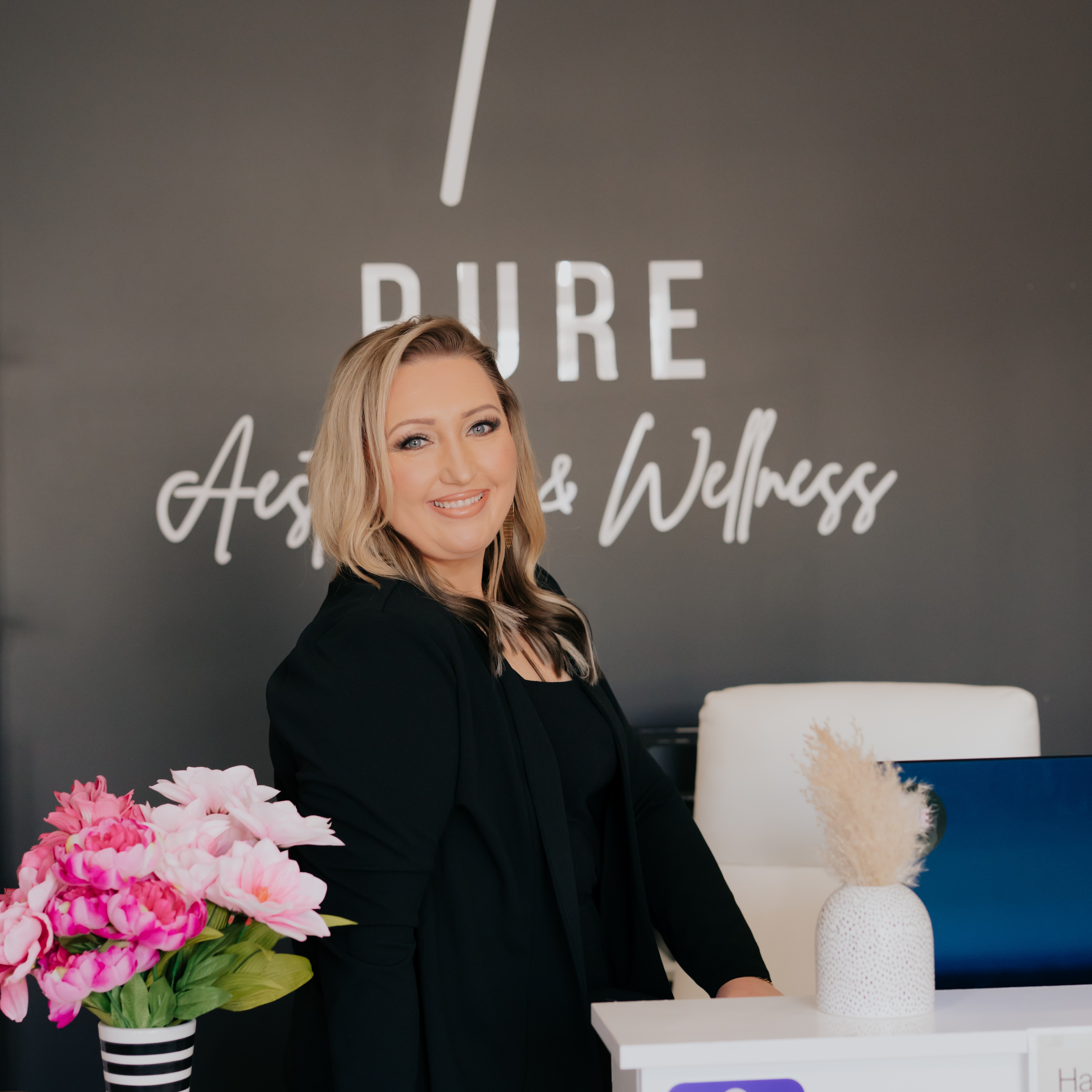Amy Bounds APRN at Pure Aesthetics and Wellness LLC in Leitchfield, KY